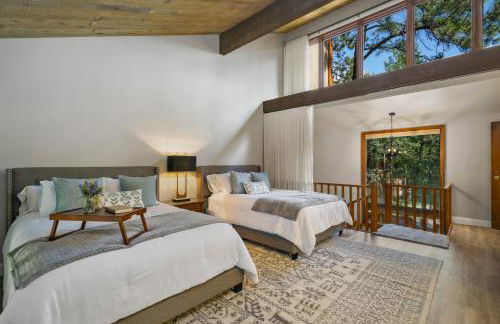 #1Condo Glacier Resort Pool Golf HotTub Sauna Gym - Foto 23