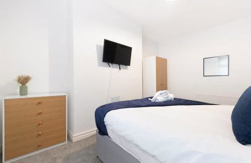 Stylish 4BR Retreat Near Town Centre - Foto 18