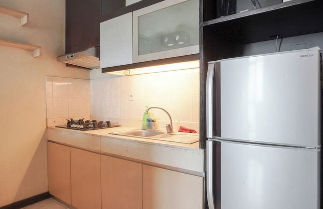 Elegant and Comfy 1BR with Extra Room Apartment at Bellagio Residence - Foto 8