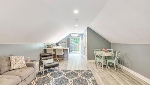 Benton Harbor Apt with Balcony and Fire Pit - Foto 4