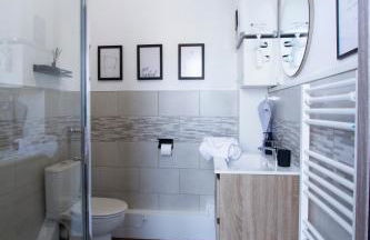 L'Hyper Centre - Netflix & Wifi - Literie Haut de Gamme - check-in 24H24 - GoodMarning - Foto 12