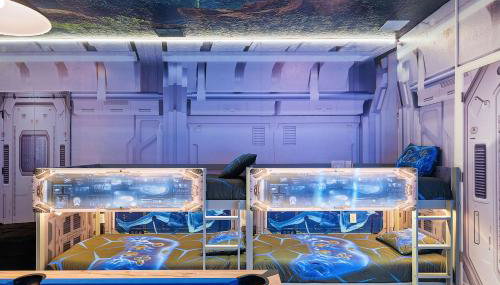 Family Oasis: Pool, Themed Rooms & Resort Access - Foto 4