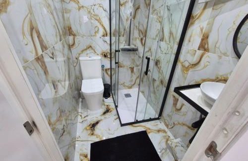 Downtown Apartments - Photo 13