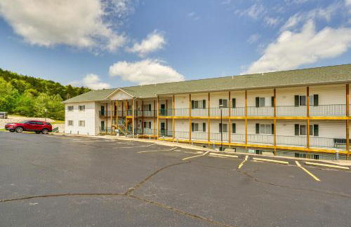 4 Mi to Dtwn Gem with Lake Access in Camdenton - Photo 27