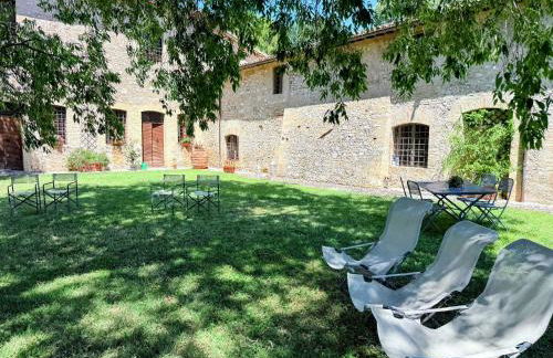 Elegant Farmhouse Retreat in Poreta, Italy - Foto 66