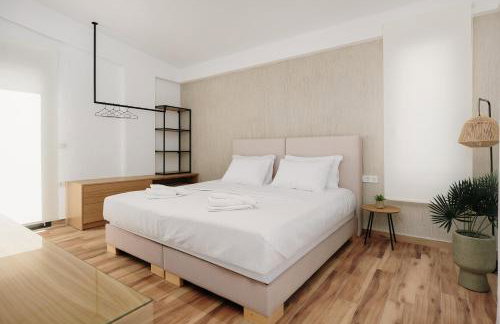 Kyan Executive Suites - Photo 5