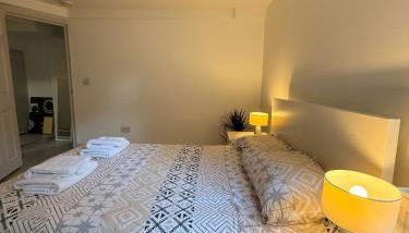 Central, Cozy and Stylish 2-Bed Apartment - Foto 2