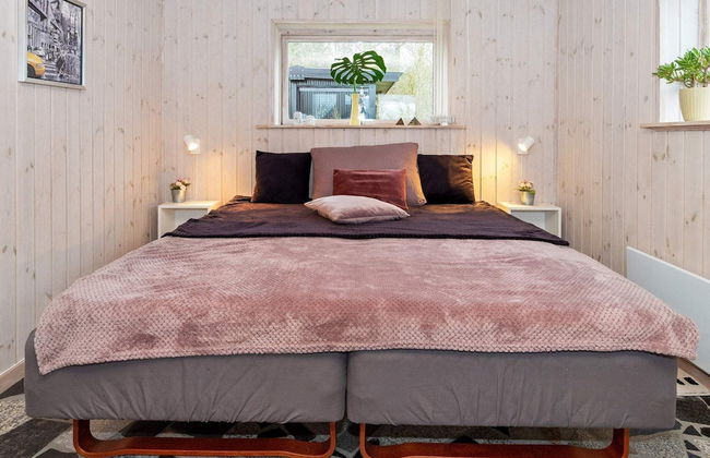 5 Person Holiday Home in Thyholm - Photo 2