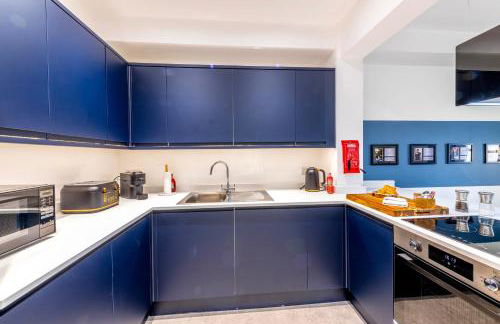 Modern Skyfall with FREE PARKING For Families & Business By Prescott Apartments - Foto 9