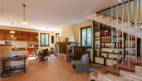 Lovely Home In Morrovalle - Foto 4