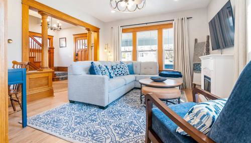 Family-friendly 4BR Near UNI for an Easy Group Stay - Foto 3