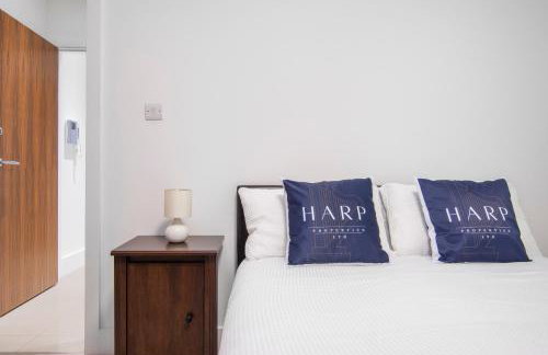 Luxury Apartment in Town Centre with Free Gated Parking - Foto 15