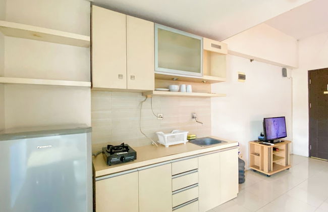 Minimalist and Comfy Studio at Habitat Apartment - Foto 9