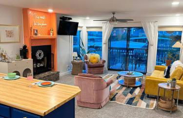 Daylight Cove Lakefront Condo, Pool, Hot Tub! - Foto 6