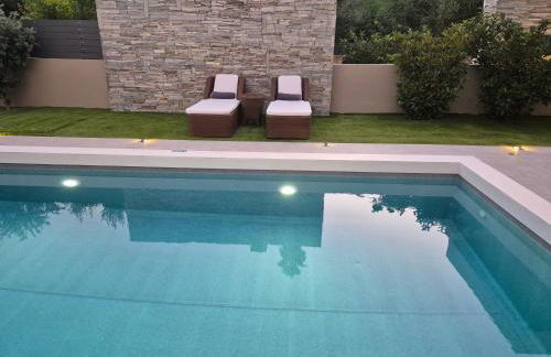 Aguacate Glafki with heated private swimming pool - Foto 51
