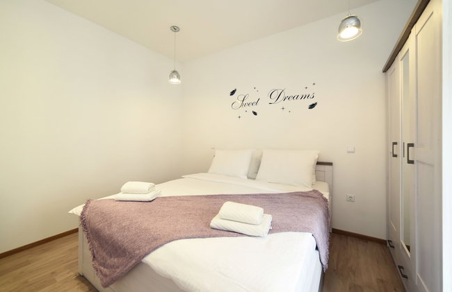 Lumi Primorska - Bright & Peaceful Courtyard Apartment - Foto 15