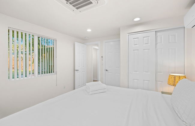 Charming Escape With Stylish Decor & Outdoor Space - Foto 5