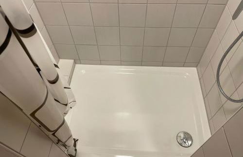 4 Betten in 3-Zimmer-Wohnung mit WLAN TV und Garten - Foto 10