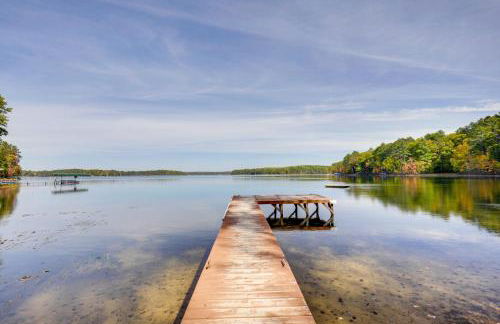 Lakeside Northwoods Retreat Dock, Deck, Fire Pit! - Foto 27