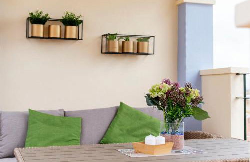 Ático con terraza-solárium y piscina 4-6 personas WIFI A/C - Foto 10