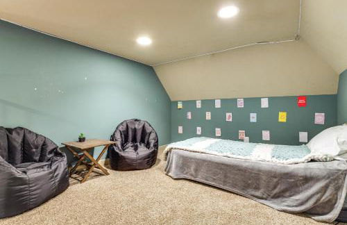 Walk to Marina Center Hill Lake Home with Hot Tub - Foto 20