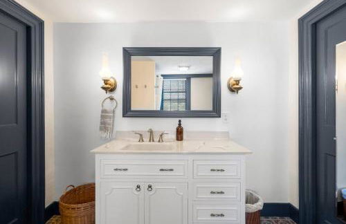 1824 Robert Manning Place|Historic Salem|Parking - Photo 42