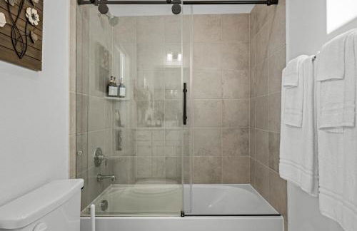 Lake Front Retreat in Rowlett - Foto 12