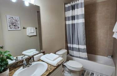 Townhouse near AT&T stadium, Six Flags & Epic Waterpark - Foto 15