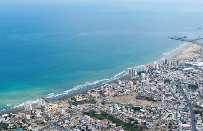 Manta Panoramic Tour - Photo 1