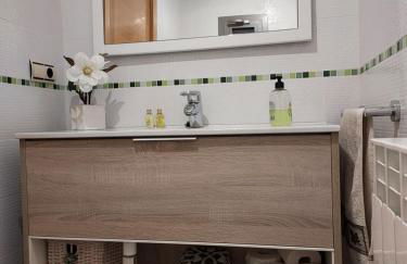 Adosado en Cirueña con Chimenea y barbacoa - Foto 25