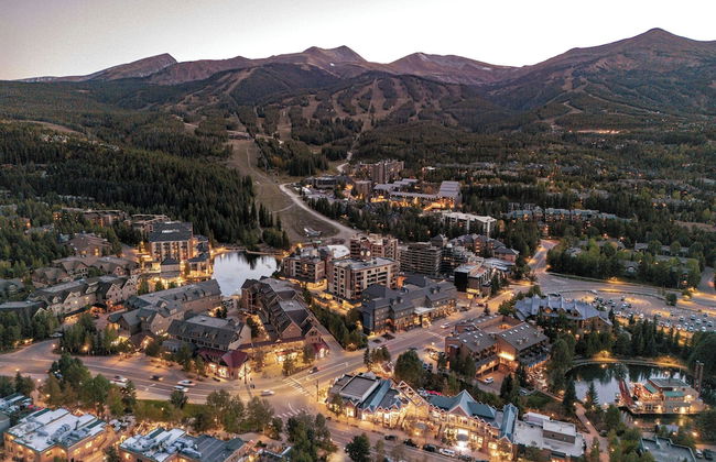 Marriott's Mountain Valley Lodge at Breckenridge - Photo 54