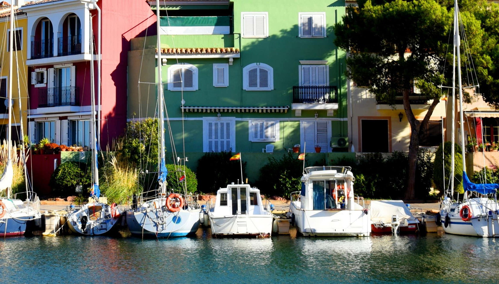 Ferry a Port Saplaya - Foto 1, Ferry a Port Saplaya