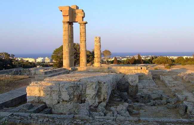 Visita guiada privada de día completo por la ciudad y tiempo libre en la playa en Grecia - Foto 3