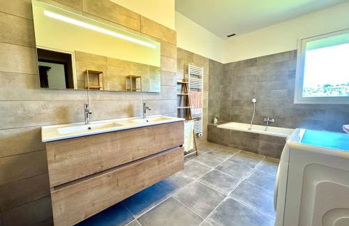 Grande maison au cœur de l'Ardèche 12 personnes - Photo 22