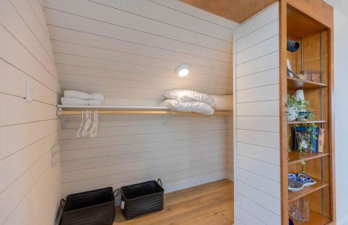 Colorado river access, game room & swimming pool - Photo 59