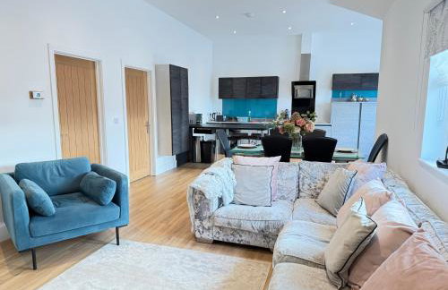 Beautiful 2 Bedroom Barn -Stansted Airport 2 miles - Foto 17