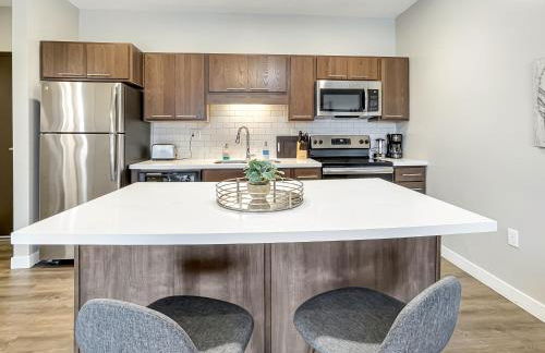 Dwntwn 1BR Haven - Hot Tub! - Foto 3