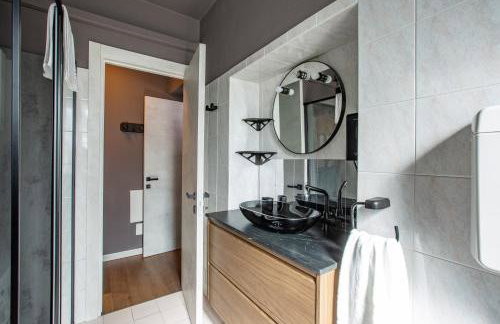 Lake Como - Old Town Terrace Apartment - 3 min from Lake and Station - Foto 6