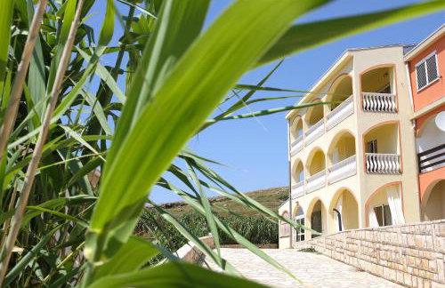 Villa Luka - Photo 2