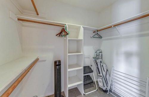 Steps to Pool and Hot Tubs! Snowbird Escape in Mesa - Foto 14