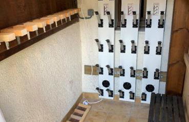 Savoyard Farmhouse - Sleeps 14 Garden & Parking - Foto 27