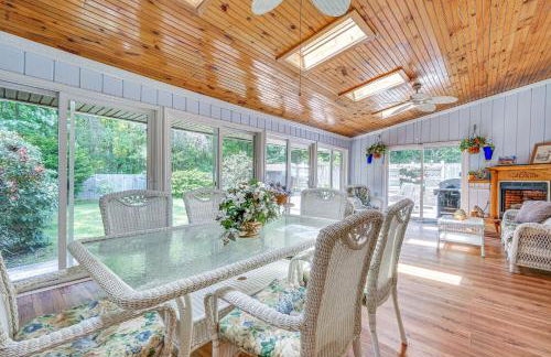 French-Inspired Townhome 9 Mi to Saratoga Springs! - Foto 9