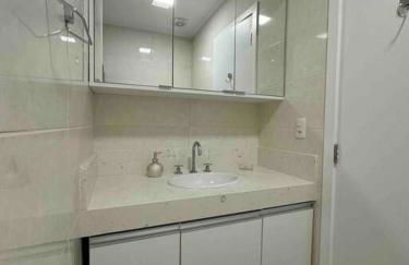 Apartamento 01 quadra da praia - LUXO Praiamar Residence - Foto 7