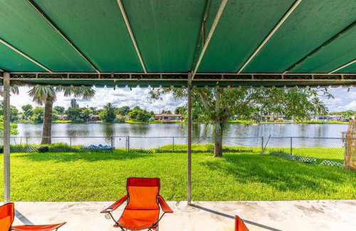 Private Lakefront Home in Miami/Pembroke - Foto 43