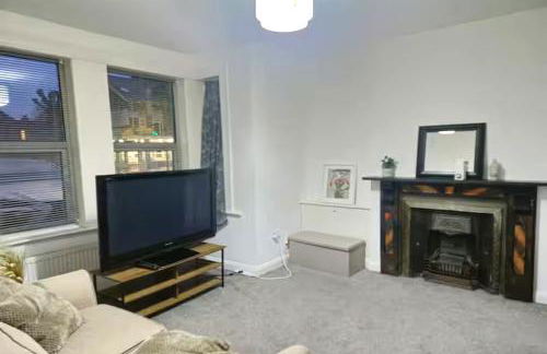 N&M Lodge Dunstable lodge with Free Parking - Photo 30