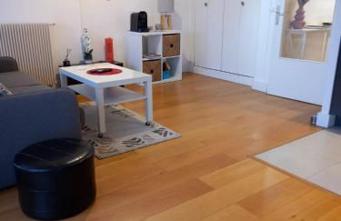 Superbe STUDIO (28m2) avec terrasse / vue TOUR EIFFEL / PUTEAUX - Foto 17