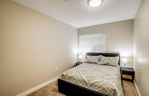 The Frequent Flyer - Photo 11