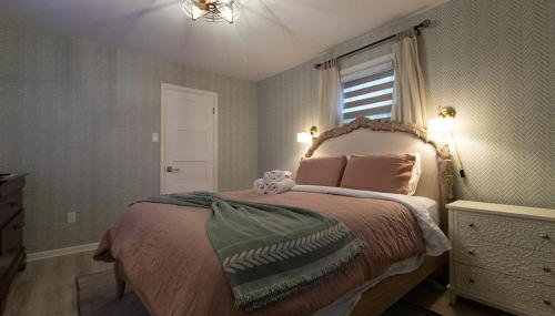 Quiet Cottage In The Woods, with Hot Tub! - Foto 2