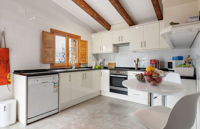 Belvilla by OYO Masia Vinaixa - Foto 7