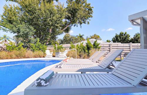 Coastal Bliss 3Bdr with Pool, Game Room, Lanai - Foto 28